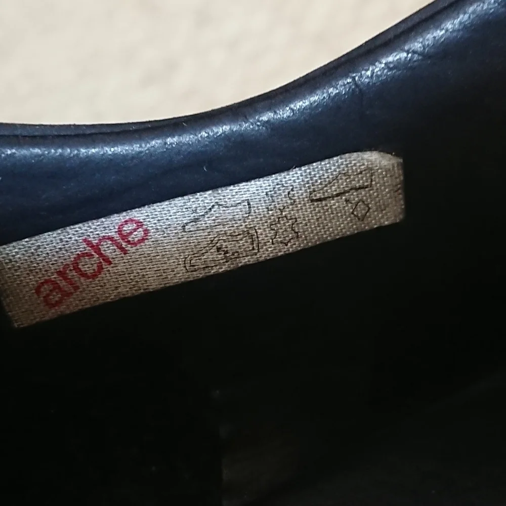 Arche black denako